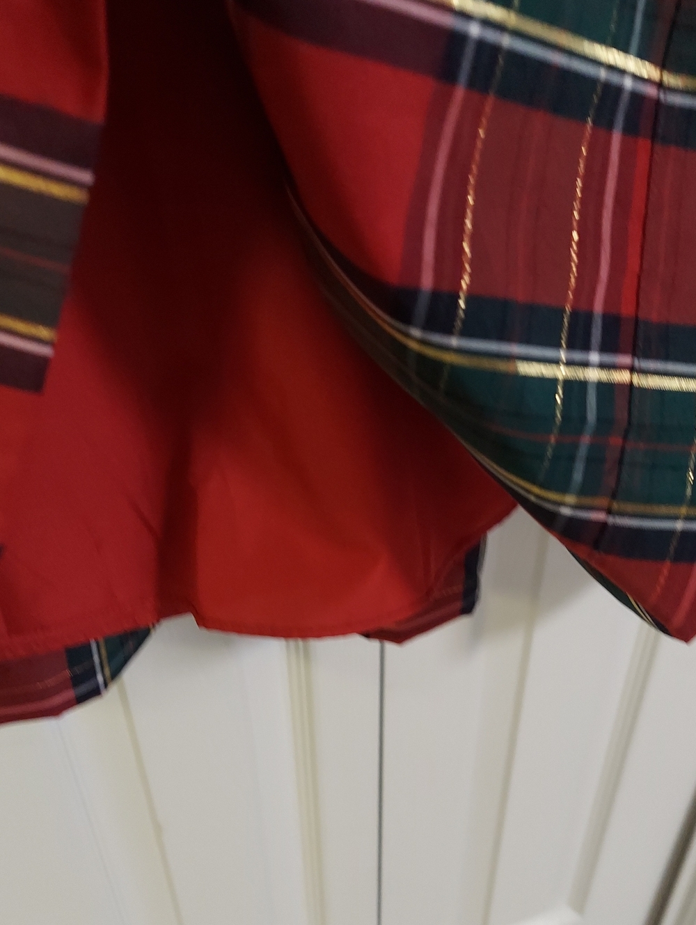 Talbots Skirt, Size 18W, Red & Green Stewart Plaid, Pleats, Tie Belt - Picture 9 of 11